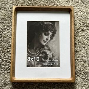 Oak Wood Picture Frame with White Mat